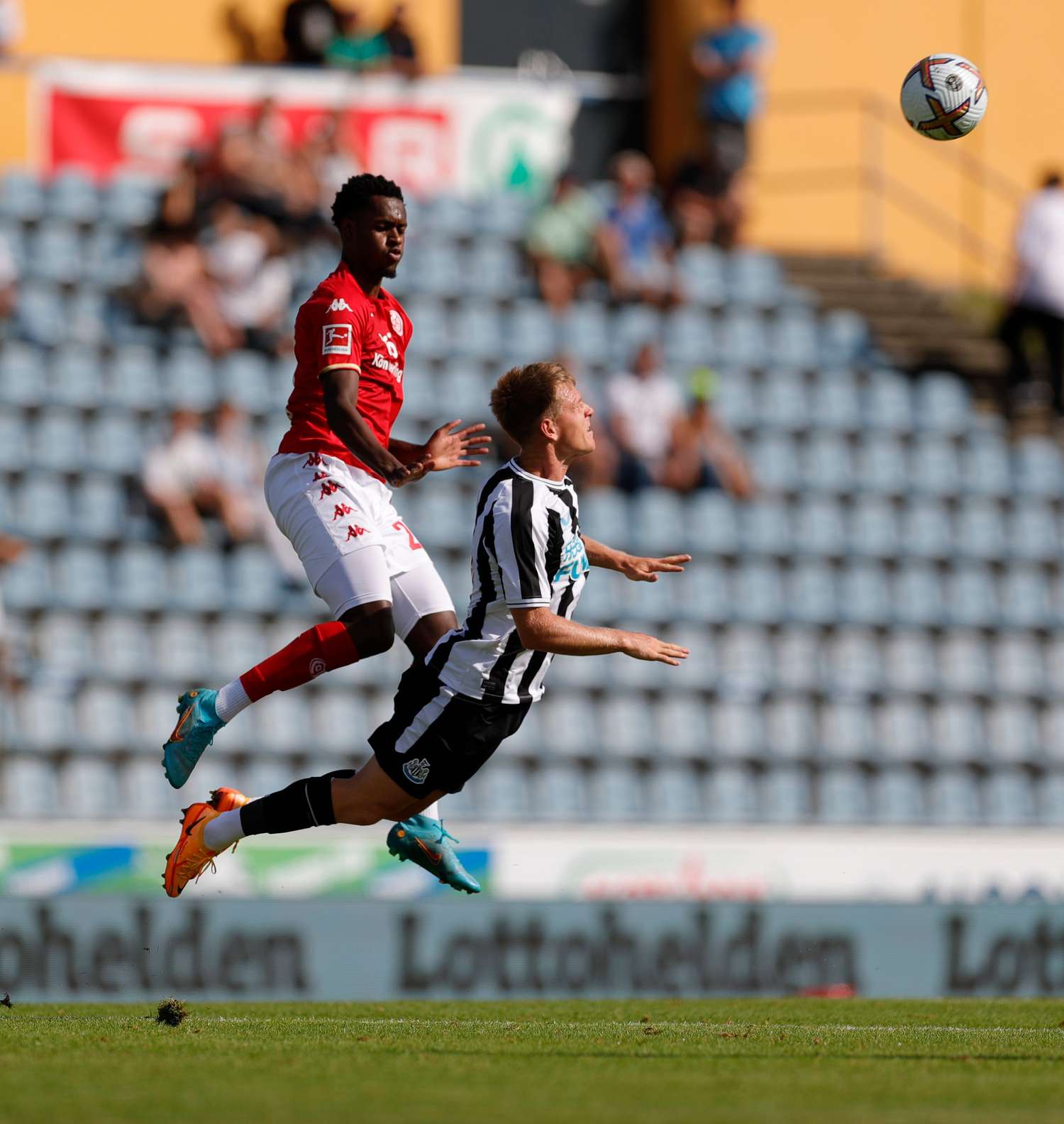 1. FSV Mainz 05 - Burgzorg Gegen Newcastle Mit Dem Tor Des Tages